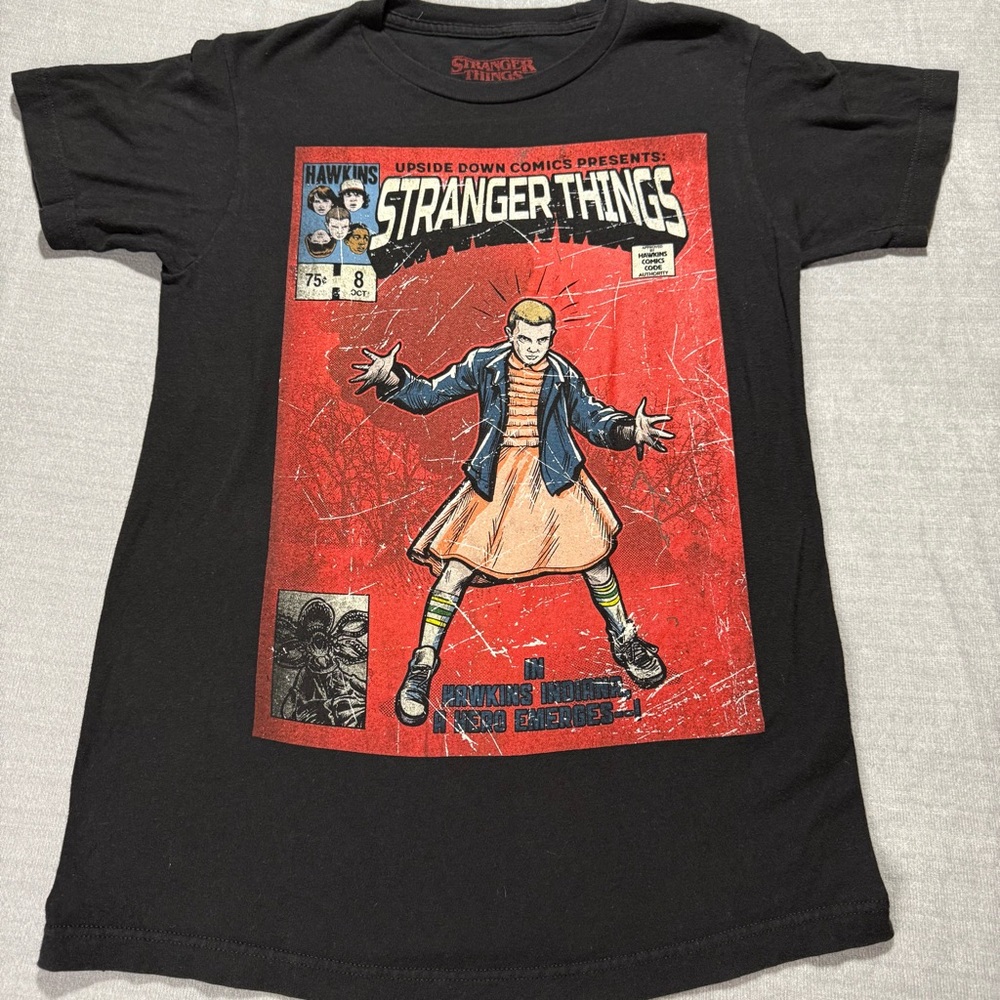 Stranger Things Black T-Shirt Eleven Hawkins‎ Upside Down Comics Magazine Small